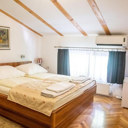Hotel Herc SJJ Eksteriør billede